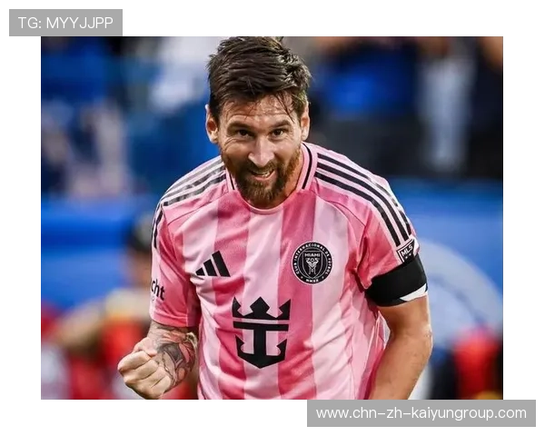 中场抢断后个人突破连过数人世界波:一场足球艺术的完美展现